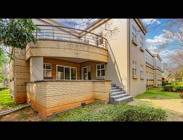 881M² OFFICE TO LET IN FERNDALE
